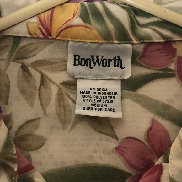 BonWorth Gorgeous Silky Shortsleeved Blouse - Picture 2 of 4